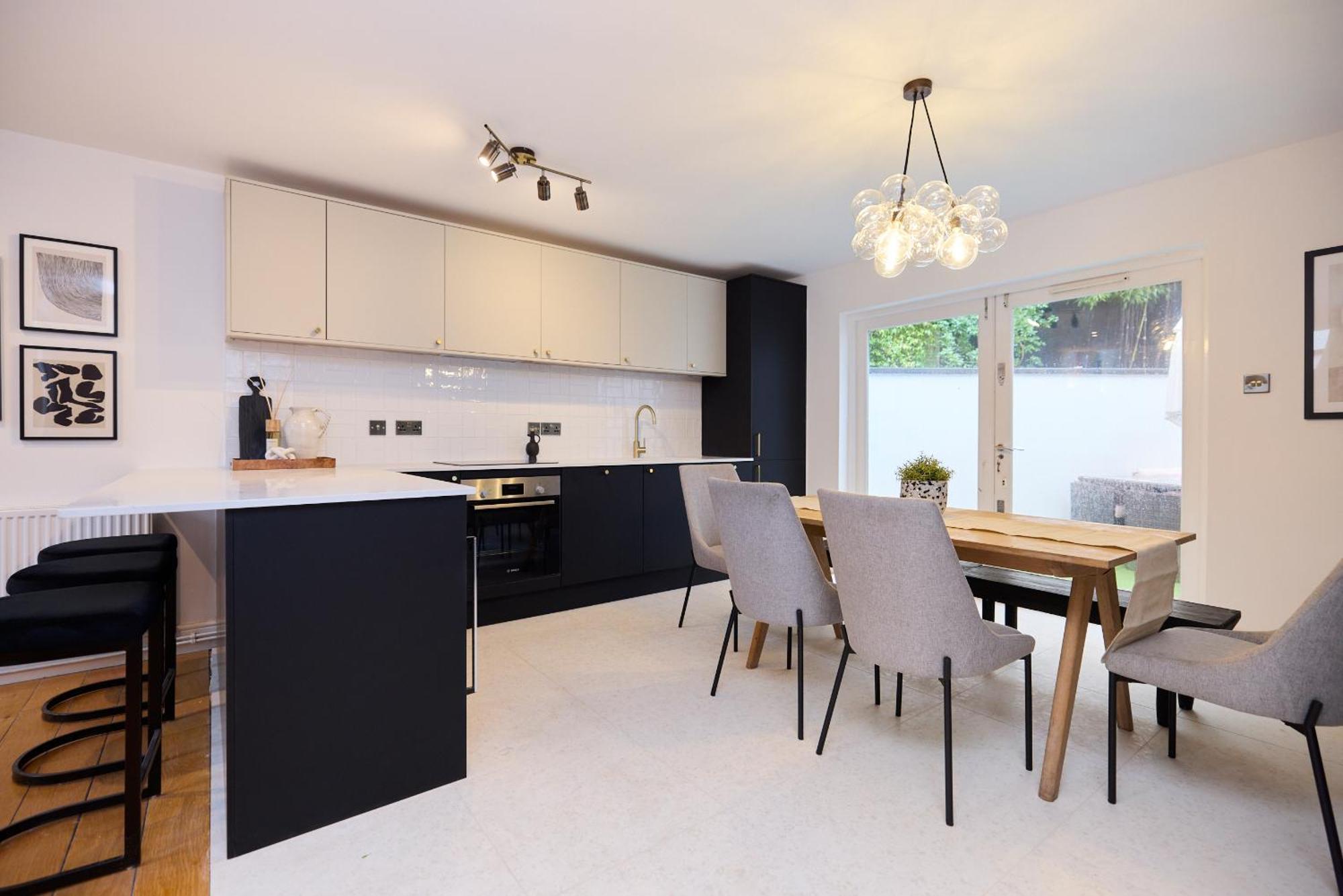 Appartamento The Violet Hill Haven - 3bdr With Garden Londra